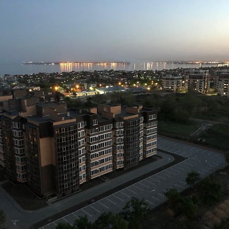 Zhemchuzhnie Apartments On Marselskaya Odesa Exterior photo